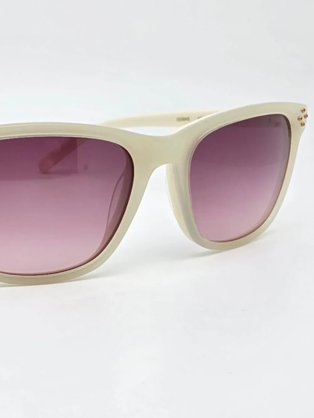 Chloe CE3604S 102 Ivory Frame Brown Gradient Lens Kids Sunglasses 49-17-130
